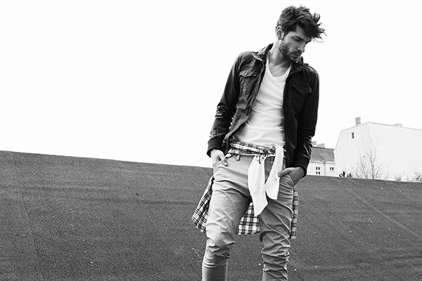 Die Lederjacke im Herbst