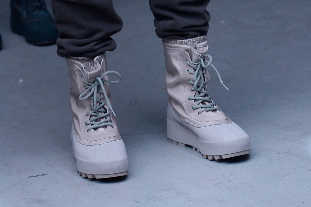 Yeezy 950 grey